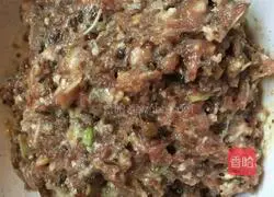 Illustration of how to make mutton and mushroom stuffed buns 10