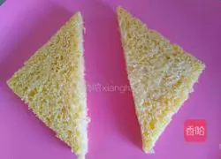 Red Sausage Cheese Sandwich Recipe Illustration 4