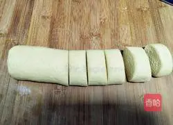 Illustration of how to make golden steamed buns 7
