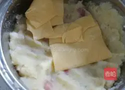 Cheese BBQ Potato Pancakes Recipe Illustration 5