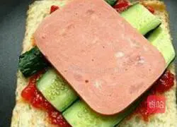 Illustration of how to make a simple sandwich 4