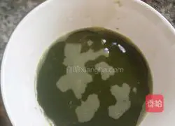 Illustration of making two-color dumpling wrappers 3