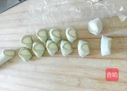 Illustration of how to make cabbage dumplings 14