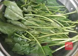 Illustration of how to make spinach stuffed dumplings 3