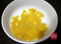 Pumpkin and purple sweet potato Illustration of how to make flowering steamed buns 4