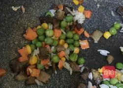 Illustration of how to make assorted fried rice 4 