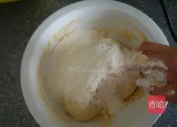 Illustration of how to make pumpkin noodle buns 4