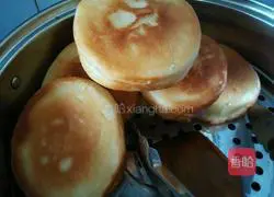 Illustration of how to make wedding cake 6