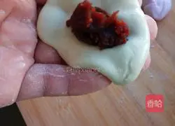 Illustration of making colorful glutinous rice balls 5