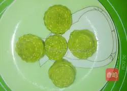 Illustration of how to make spinach steamed buns 14