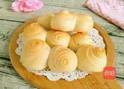 Illustration of how to make grilled steamed buns 15