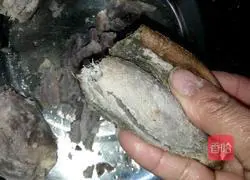 Illustration of how to make sweet potato pancakes 2