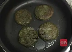 Illustration of making Yamai pancake 16