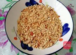 Illustration of how to make glutinous rice balls with peanut and mung bean paste 4