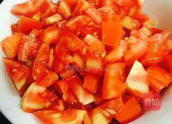 Illustration of how to make tomato and egg fried rice 3