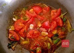 Tomato Golden Fried Noodles Recipe Illustration 4