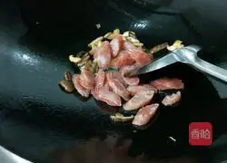 Illustration of how to make cabbage fried rice 5