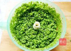 Illustration of how to make dumplings stuffed with beans, mushrooms and fungus stuffing 6