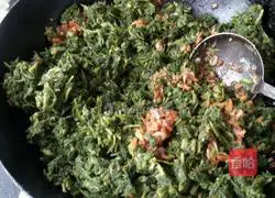 Illustration of how to make wild vegetable buns (artemisia annua) 11