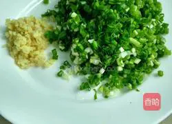 Illustration of how to make pork stuffed buns 6