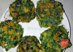 Illustration of how to make sweet potato and chive pancakes 6