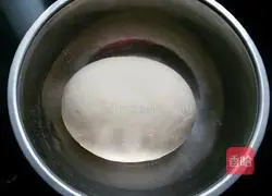 Illustration of how to make beef and celery dumplings 6