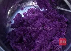 Illustration of how to make purple sweet potato bud steamed buns 2