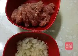 Illustration of how to make potato pancakes 3