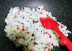 Cantonese sausage fried rice recipe 8
