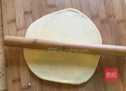 Illustration of how to make chewy egg noodles 5