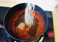 Illustration of the recipe of spicy and sour duck blood potato powder 6