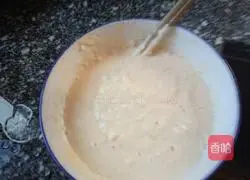 Illustration of how to make egg pancakes 3