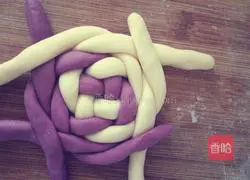 Illustration of how to make purple sweet potato and hydrangea steamed buns 4