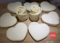 Illustration of how to make milk sweet steamed buns 14