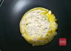Illustration of how to make shrimp and egg pancakes 8