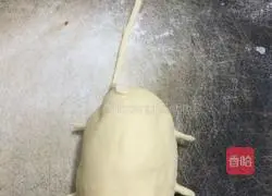 Illustration of how to make little mouse sweet steamed buns 19