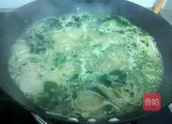 Illustration of how to make spinach soup noodles 9