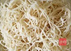 Illustration of how to make fried noodles 3