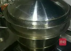 Illustration of how to steam noodles 7
