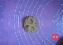 Illustration of making red bean paste cake 10