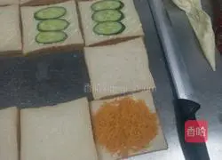 Illustration of how to make a sandwich 1