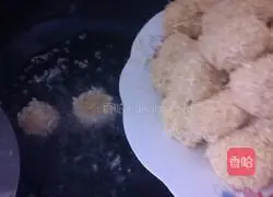 Illustration of how to make fried glutinous rice balls 6