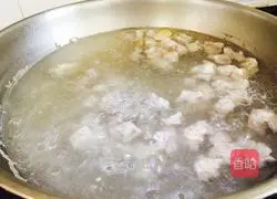 Illustration of how to make mutton stewed rice 3