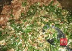 Celery and Illustration of how to make leek dumplings 6