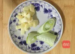 Illustration of how to make fried pancakes 5