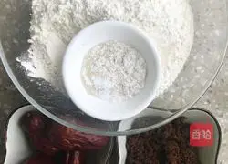 Illustration of how to make big brown sugar steamed buns 1