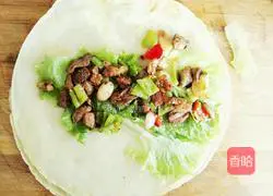 Pancake rolls Illustrations of how to make dishes 12