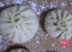 Pork and leek buns recipe 3