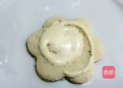 Illustration of how to make peacock sandwich 3