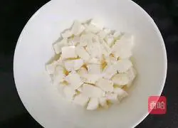 tomato Illustration of how to make shrimp steamed bun pudding (baby food supplement) 4